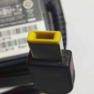 Cargador Lenovo Punta Usb – 20v – 3.25a – 65w ! Color Negro